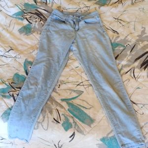 Roebuck Small Light Wash Jeans